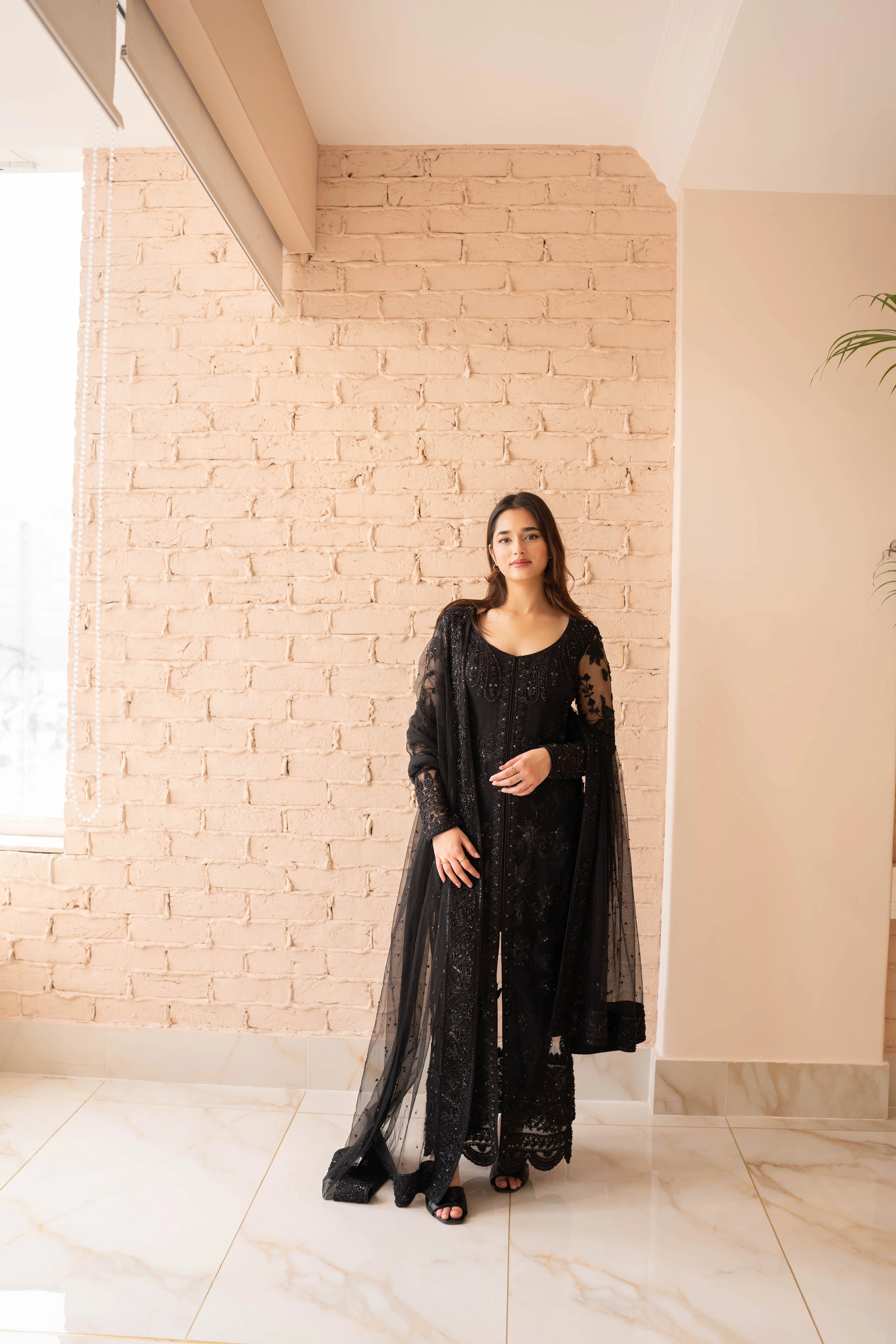 AATISH GOWN (SHBLK 1) - Image 9