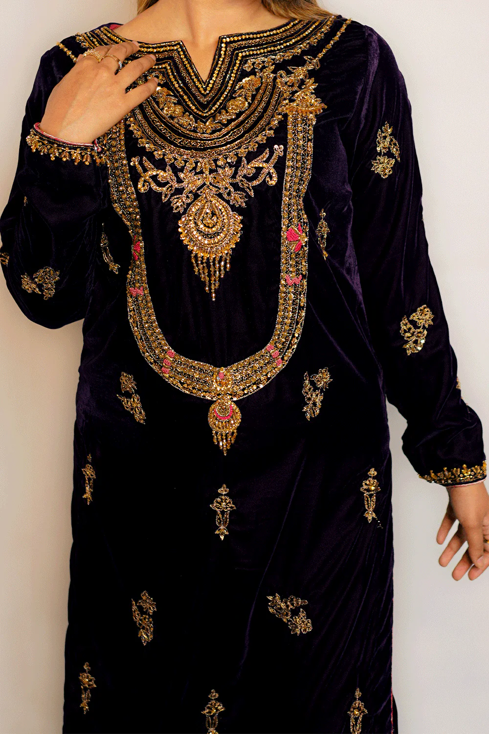 JAAMNI VELVET (SFPRP 1) - Image 3