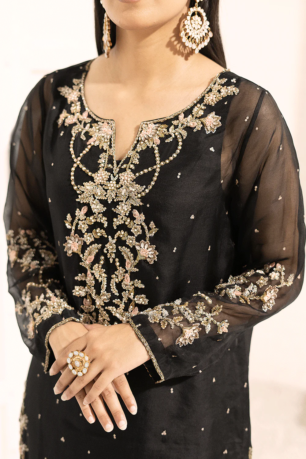 LAILA (SFBLK 5) - Image 3